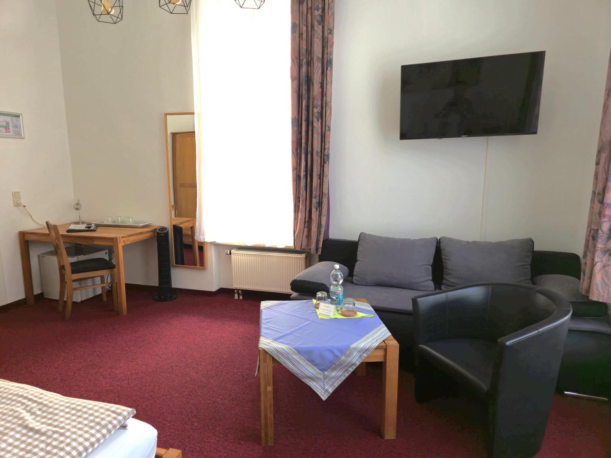 Hotel Meridian Герліц Екстер'єр фото